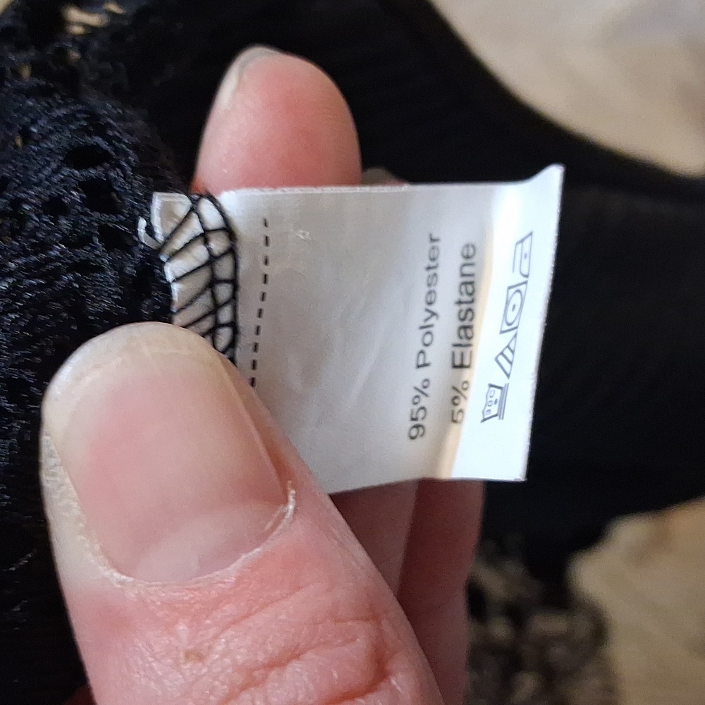 SHEIN Black Lace Trim Crop Top - Picture 3 of 4